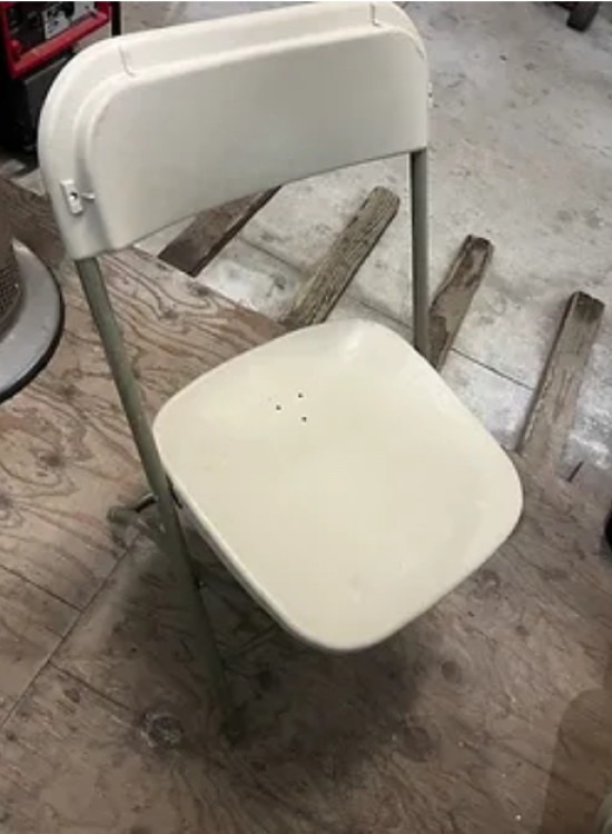 Regular Folding Chairs Regular Folding Chairs